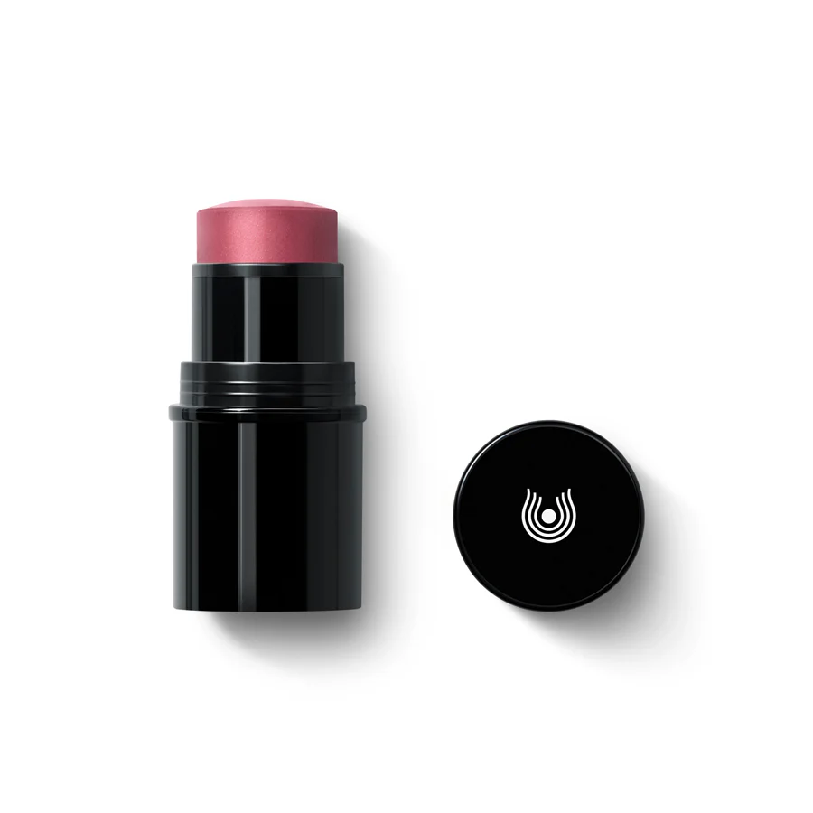 Lip To Cheek - Image 6